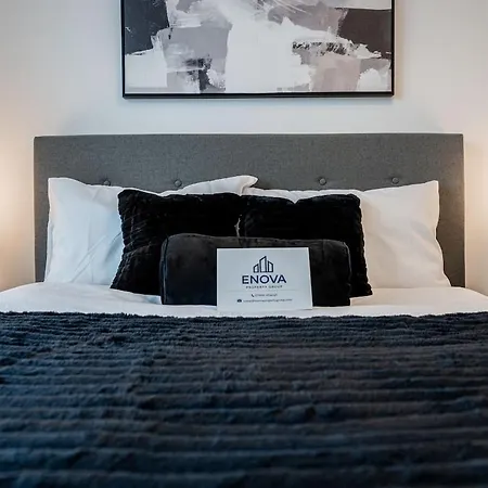 Luxury 3br - Centre - Sleeps 10 Appartement *