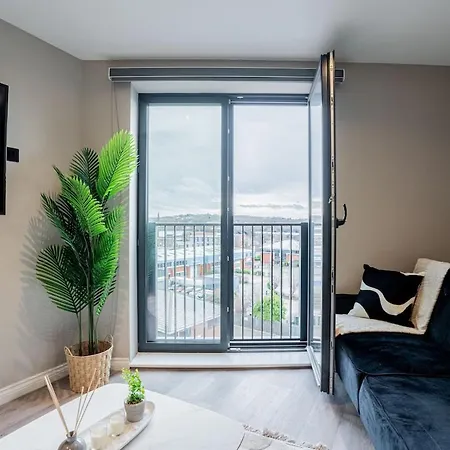 Luxury 3br - Centre - Sleeps 10 Appartement