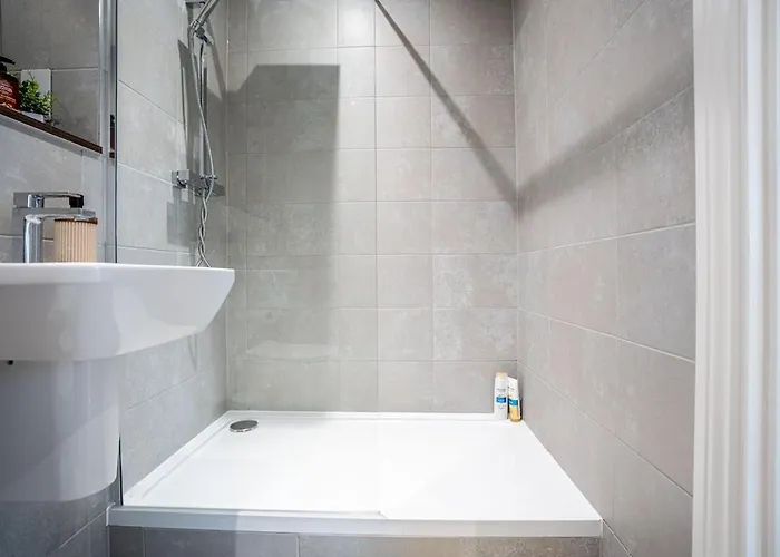 Apartamento Luxury 3br - Centre - Sleeps 10 *