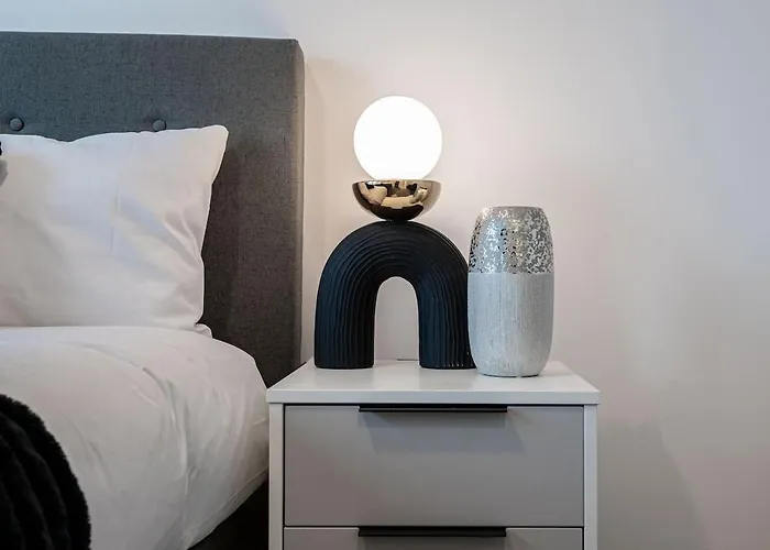 Apartamento Luxury 3br - Centre - Sleeps 10 *