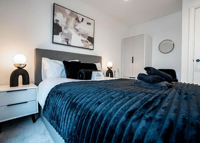 Luxury 3br - Centre - Sleeps 10 * Leeds (West Yorkshire)