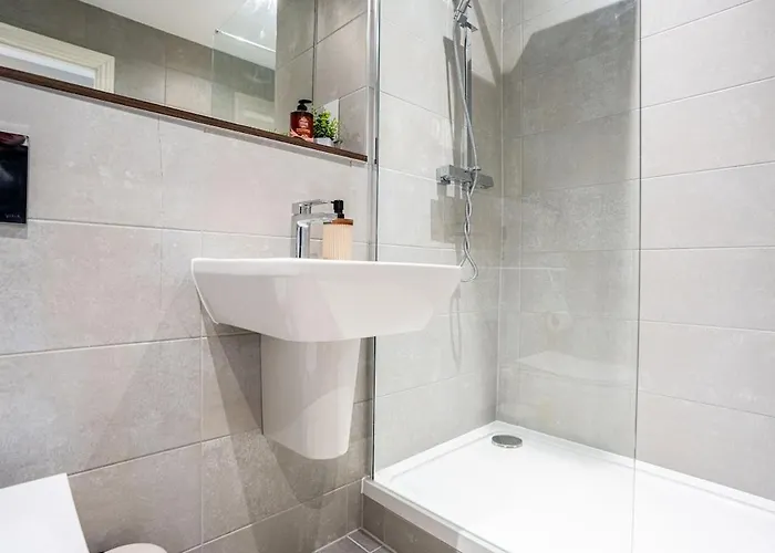 Luxury 3br - Centre - Sleeps 10 * Leeds (West Yorkshire)